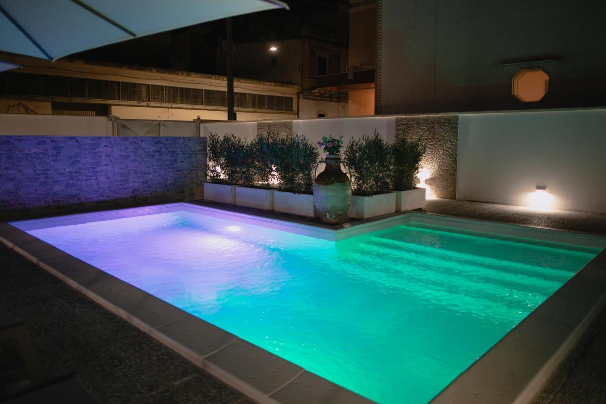 Antica Villa La Viola, Suite With Private Pool Lecce Quarto foto